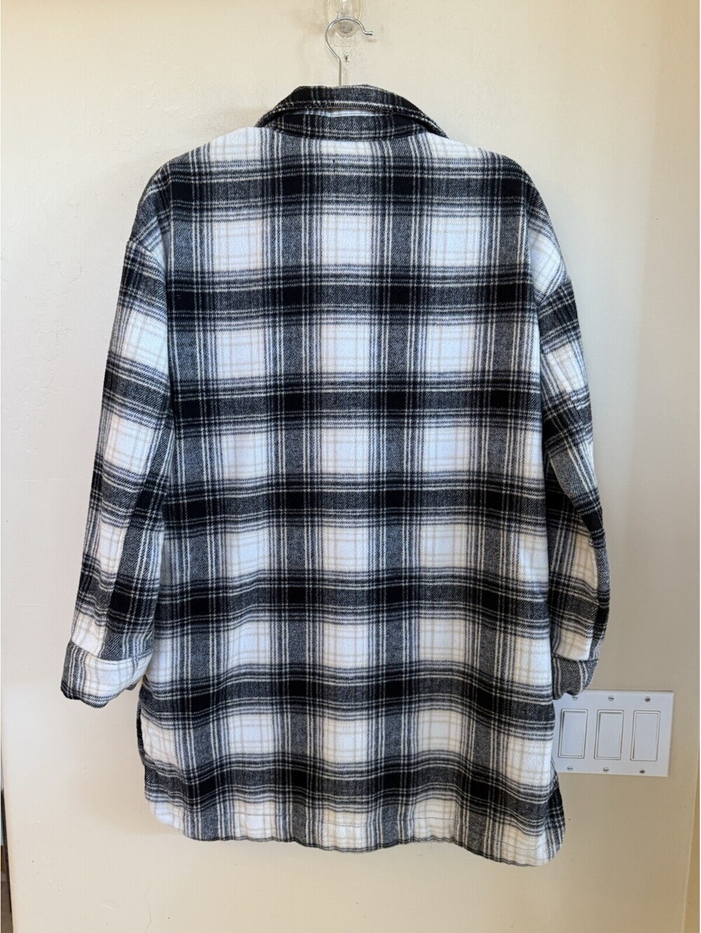 Banana Republic Plaid Shacket Jacket Button Front Pockets Black White Gray Sz S - Picture 3 of 8